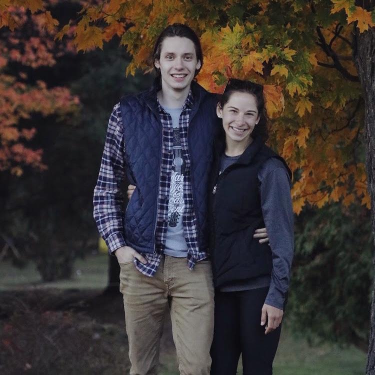 City slickers enjoying the upstate NY fall foliage 😏