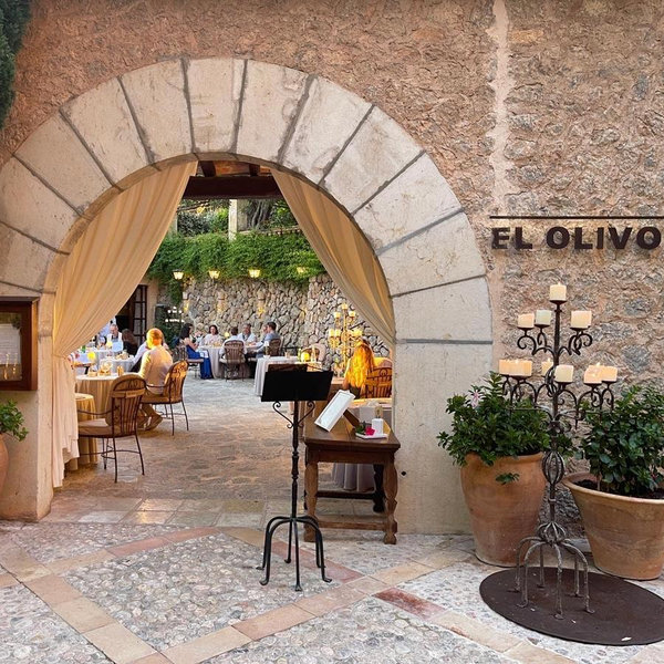 Dinner at El Olivo in Mallorca