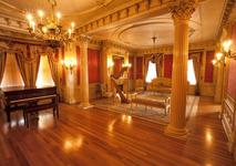 Moss Mansion Museum