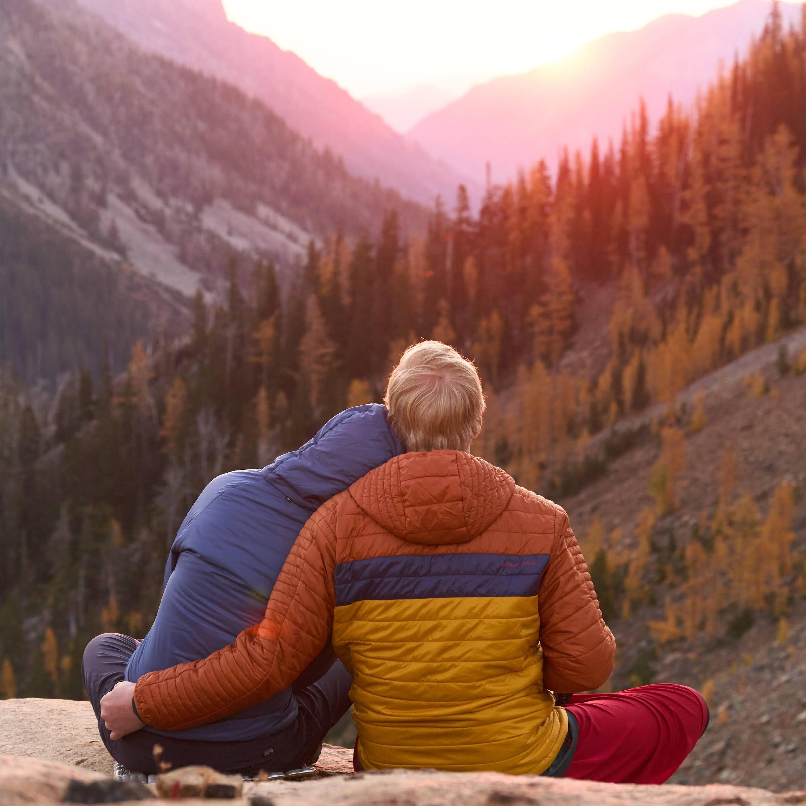 Watching sunrise // Lake Ingalls, WA // October 2023