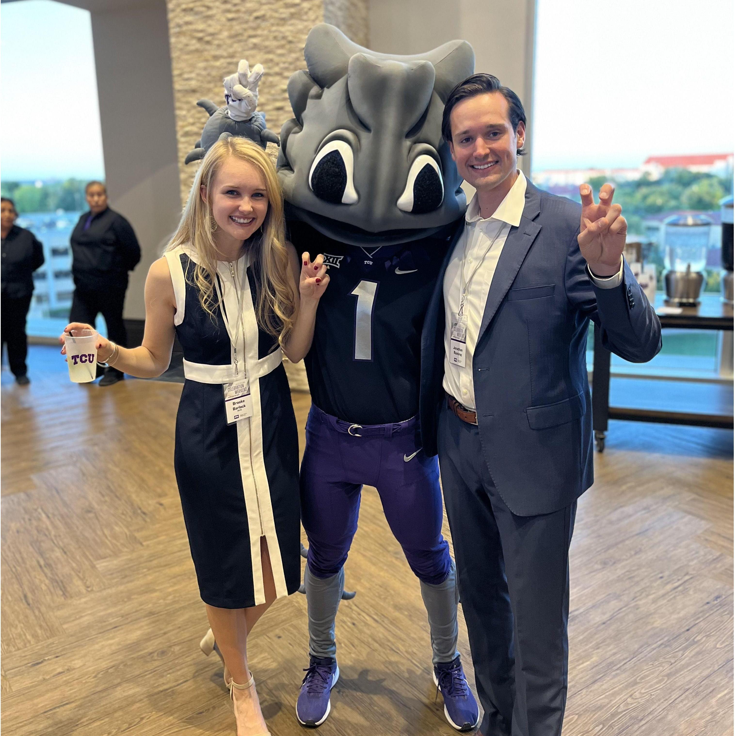 Jonathan becoming a Horned Frog fan! (Apr 2023)