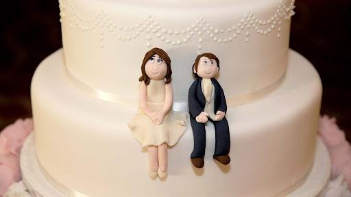 The Wedding Website of Emma Story and Leo Tuenker