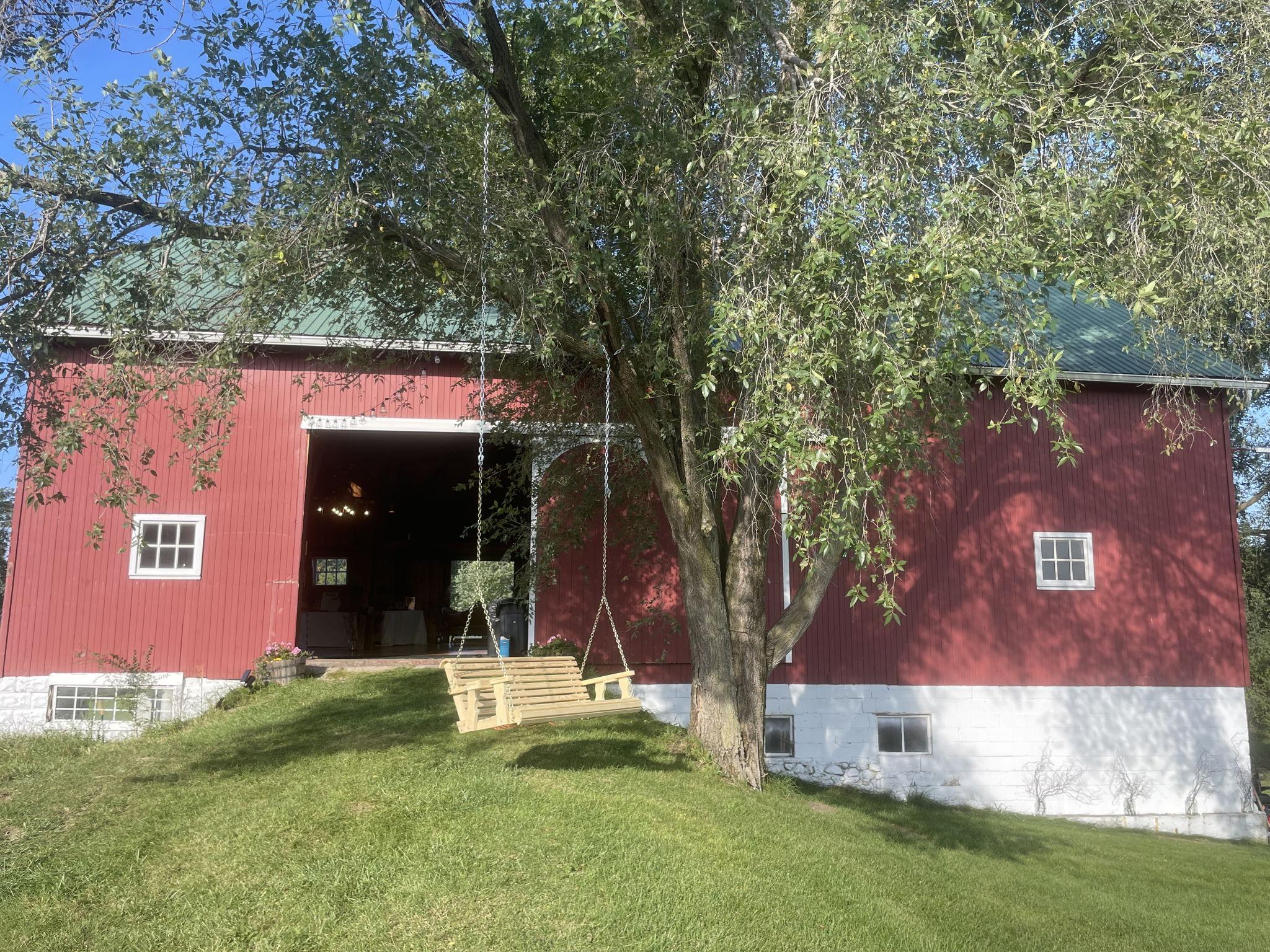 The Wedding Website of Lauren Maurer and Nick Adams