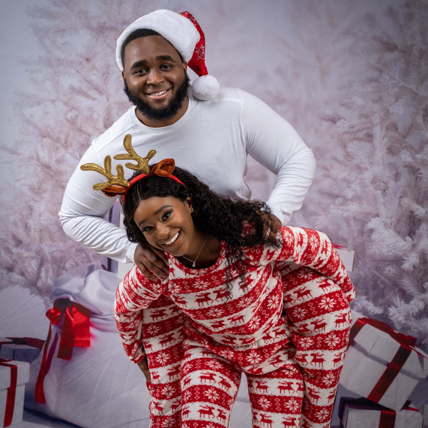 Second Christmas Photoshoot🎄
