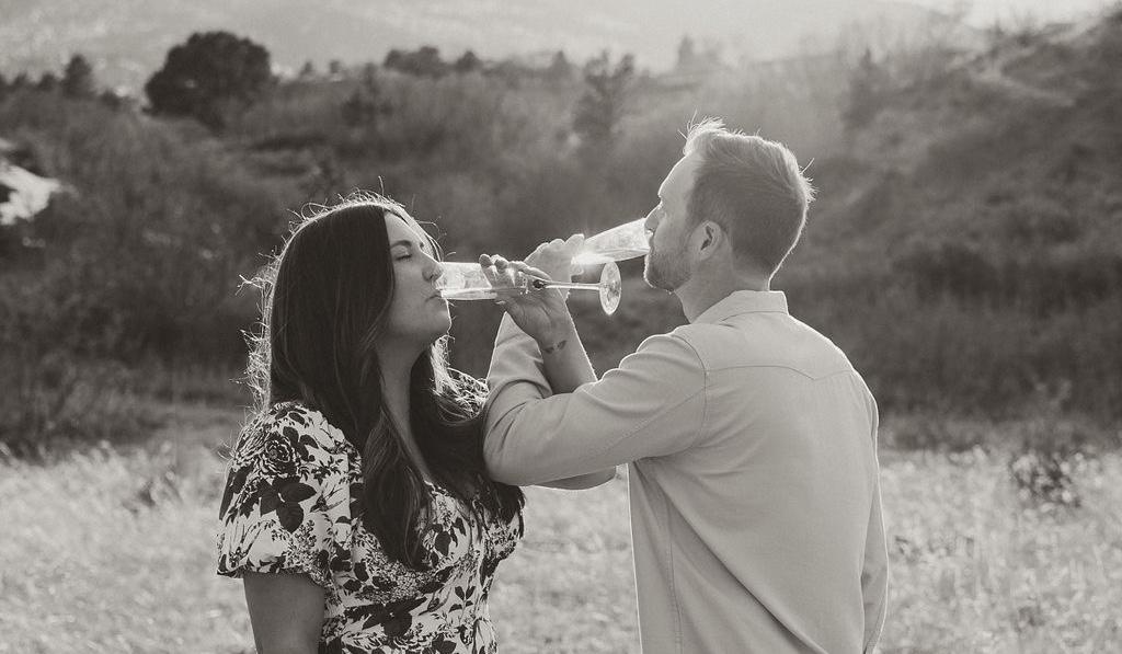 The Wedding Website of Jake Hoesch and Lauren Elliott