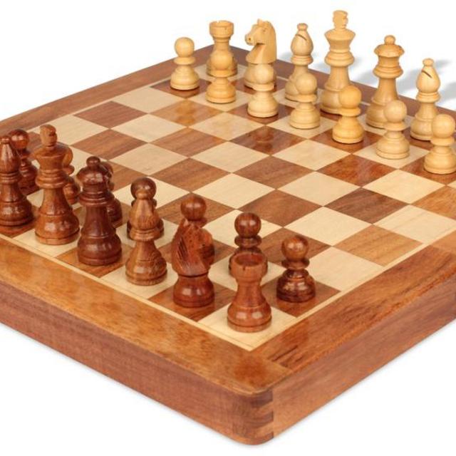 Acacia & Boxwood Folding Magnetic Travel Chess Set - 10"
