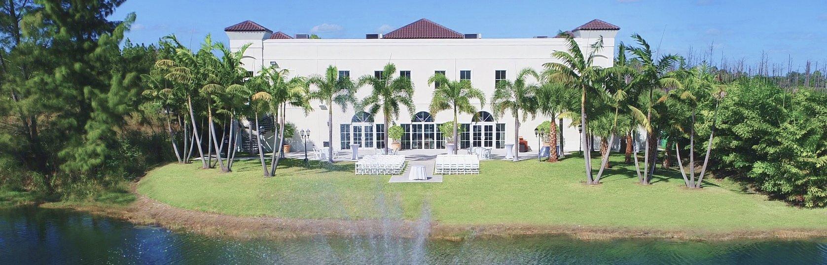 The Wedding Website of Veronica Park and James Park