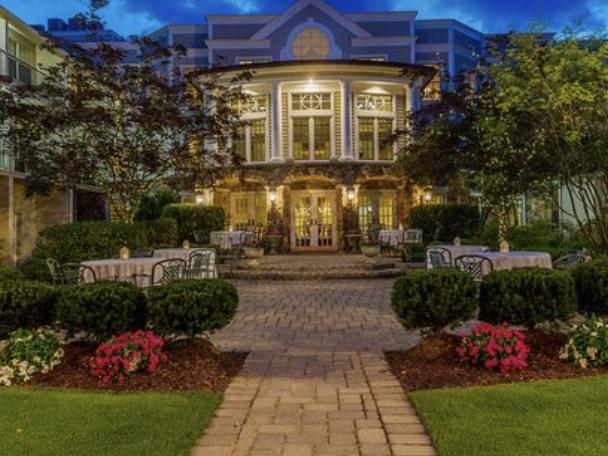The Wedding Website of Rachel Giannella and Madison King