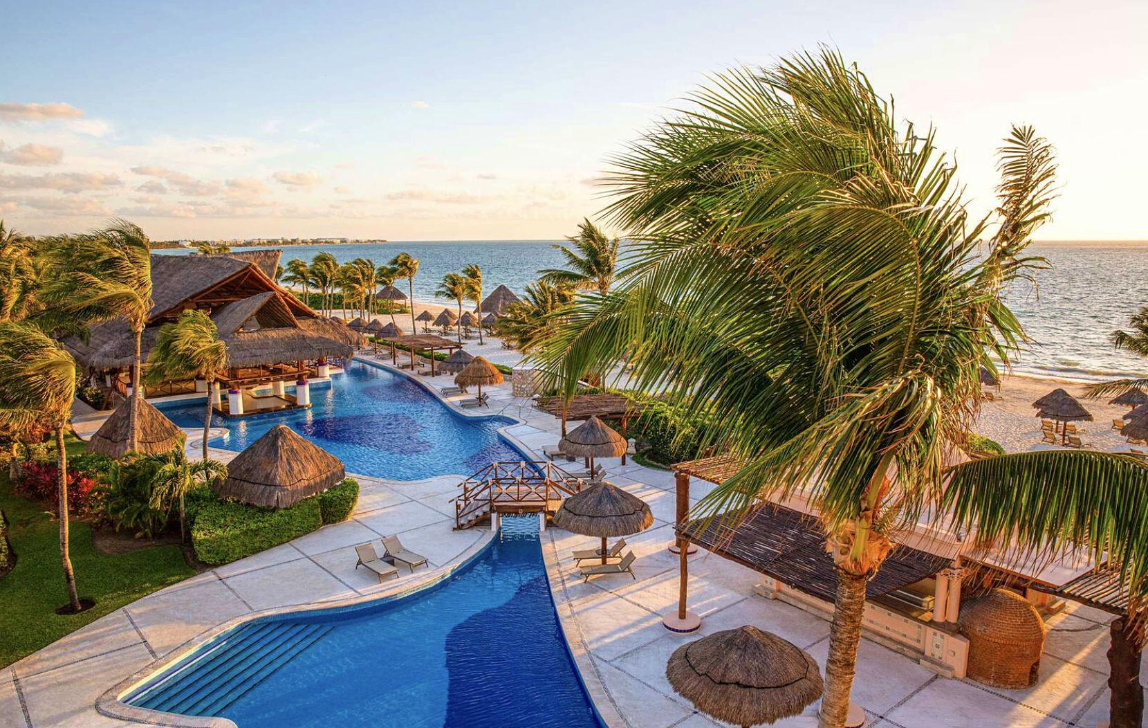 The Wedding Website of Caitlin Vera and Sidney Warden