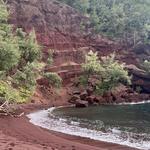 Kaihalulu Red Sand Beach