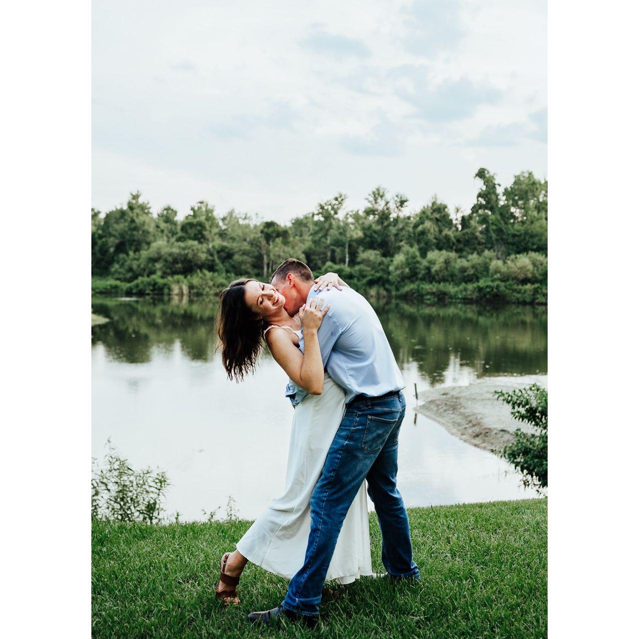 July 2024: Bonnet Springs (Lakeland) Engagement Photos