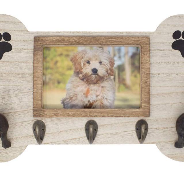 FoxCarr Wall Mount Dog Leash Holder with Key Holder Hooks, Leash Hanging Dog Tails, and 4x6 Picture Frame is Made of Quality Material. This Dog Accessories has a Picture Frame for Your Furry Friend.