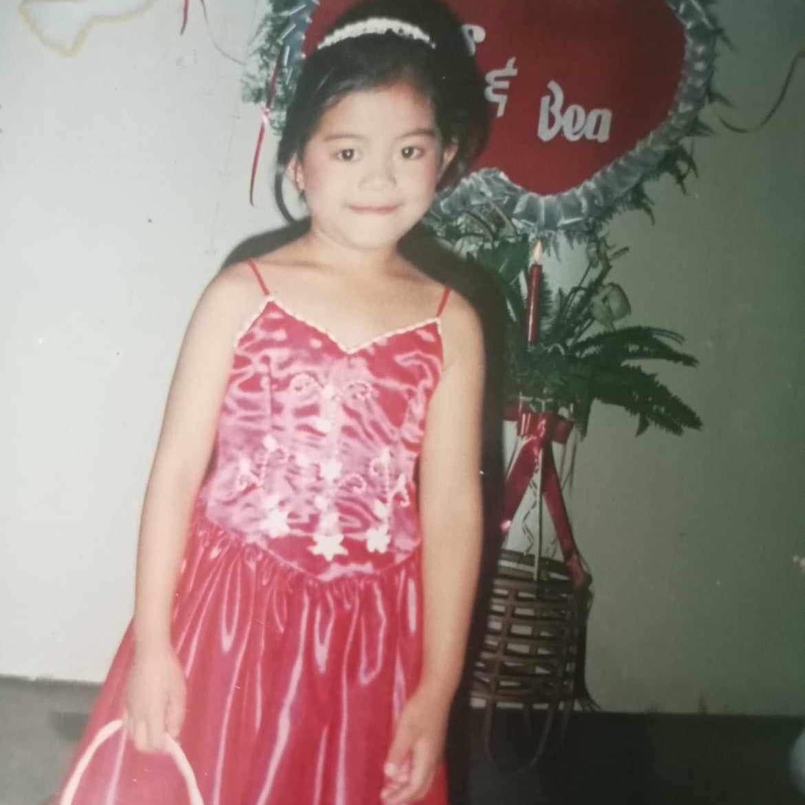 shy litol flower girl 🌺