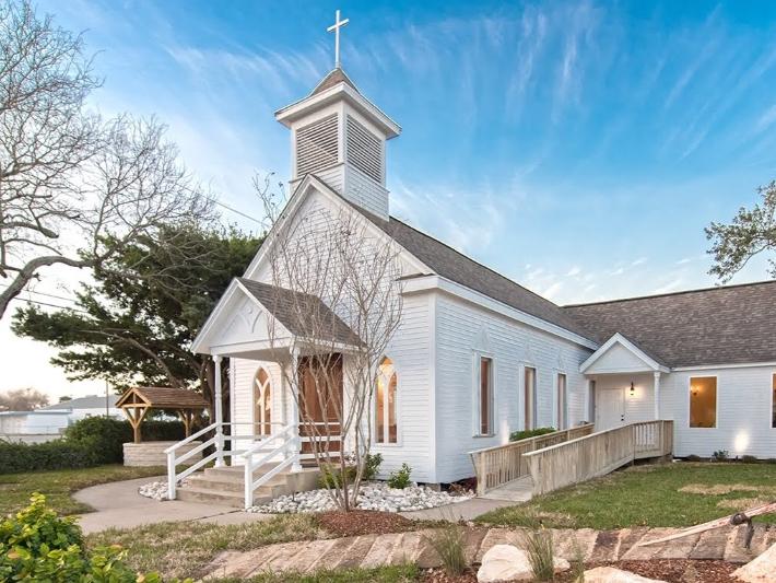 The Wedding Website of Pamela Palacios and Tyler Bone