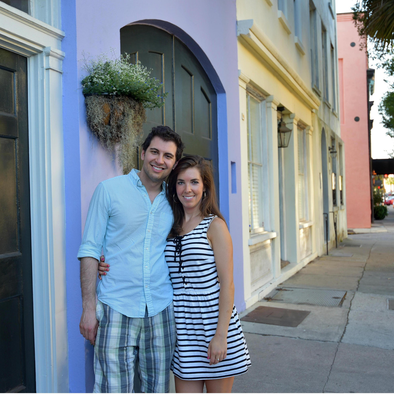 Our first weekend together! Michael flew down to visit Laura in Charleston during Memorial Day weekend. Laura gave Michael the grand tour of Charleston, including Rainbow Row! (May 27, 2017)