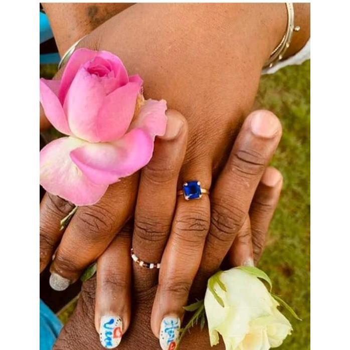 I said Yes at his mom's backyard garden, and we selfie this pic.😍