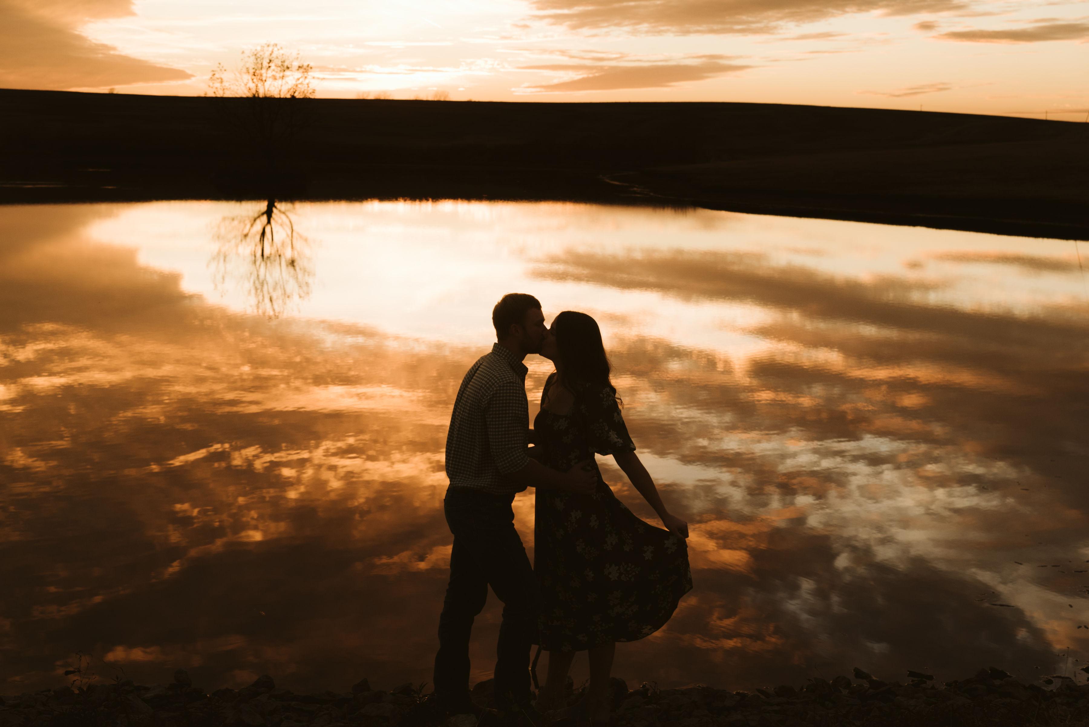 The Wedding Website of Rachel Doerneman and Luke Weller