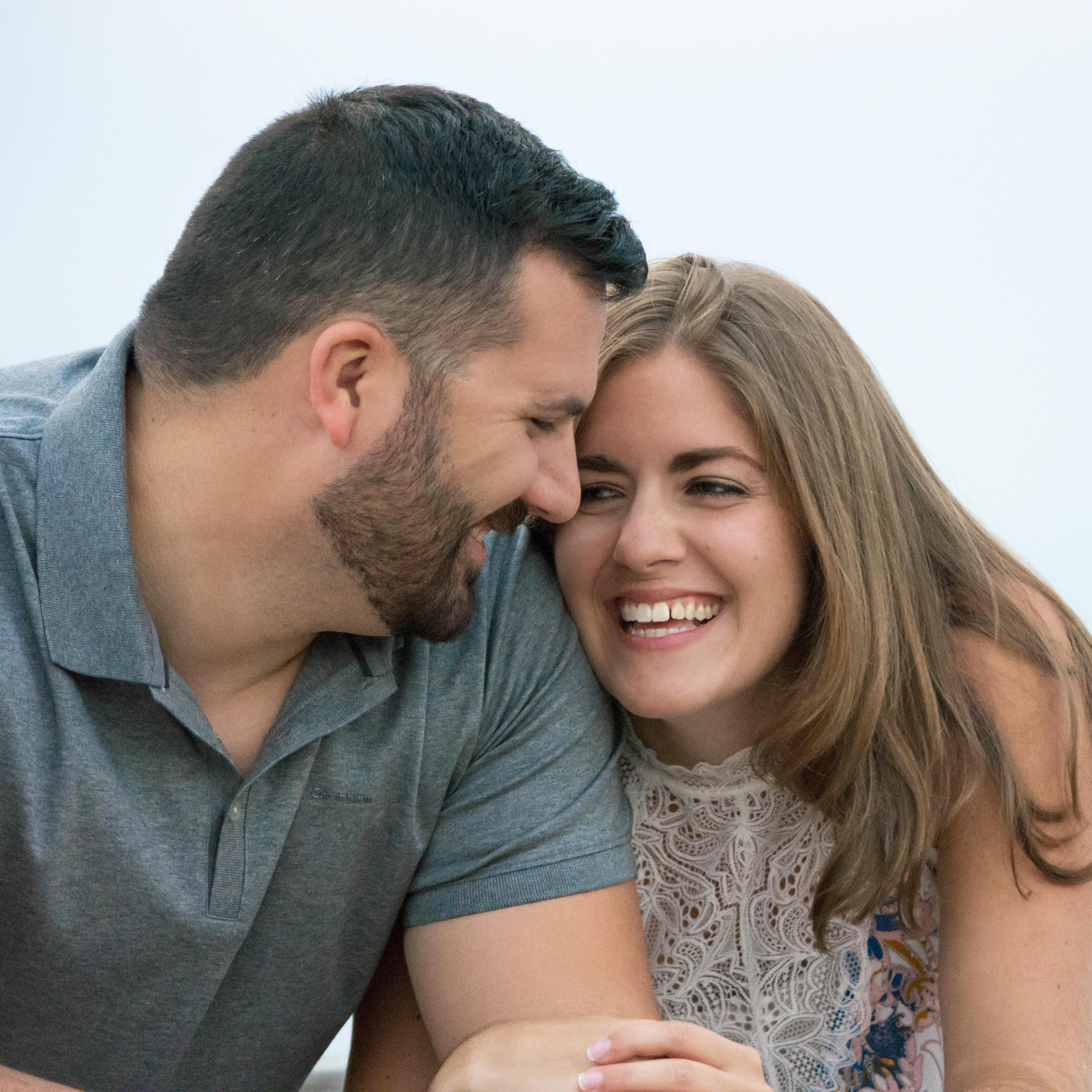 Engagement photo PC Stephanie Conti