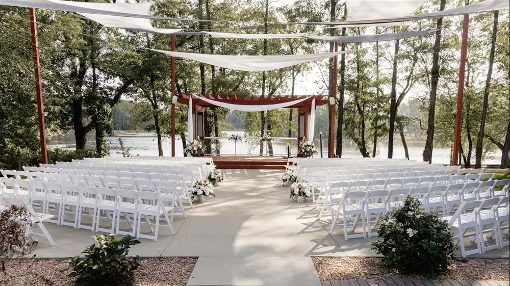 The Wedding Website of Terri Janus and Brett Jensen