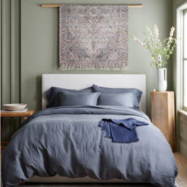 European Linen Deluxe Bedding Bundle - Queen