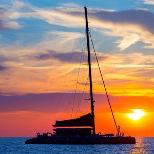 Catamaran Honeymoon Tour