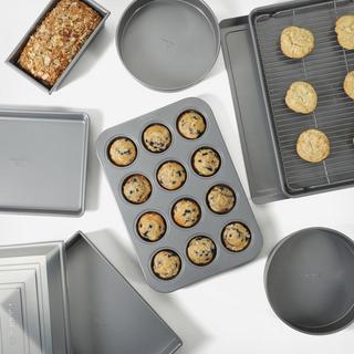 Titan 10-Piece Steel Core Nonstick Bakeware Set