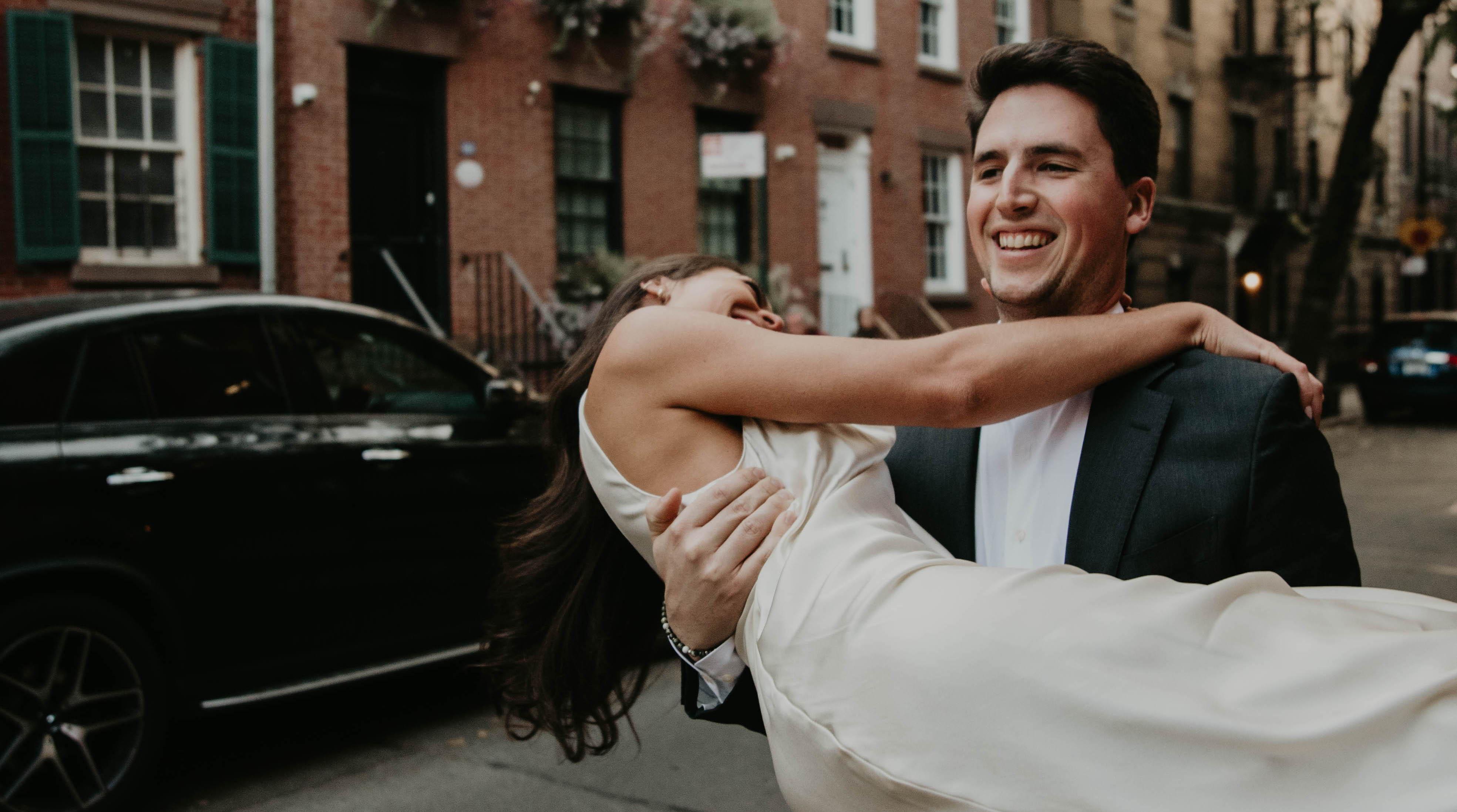 The Wedding Website of Sarah Roberts and Zack Niklaus