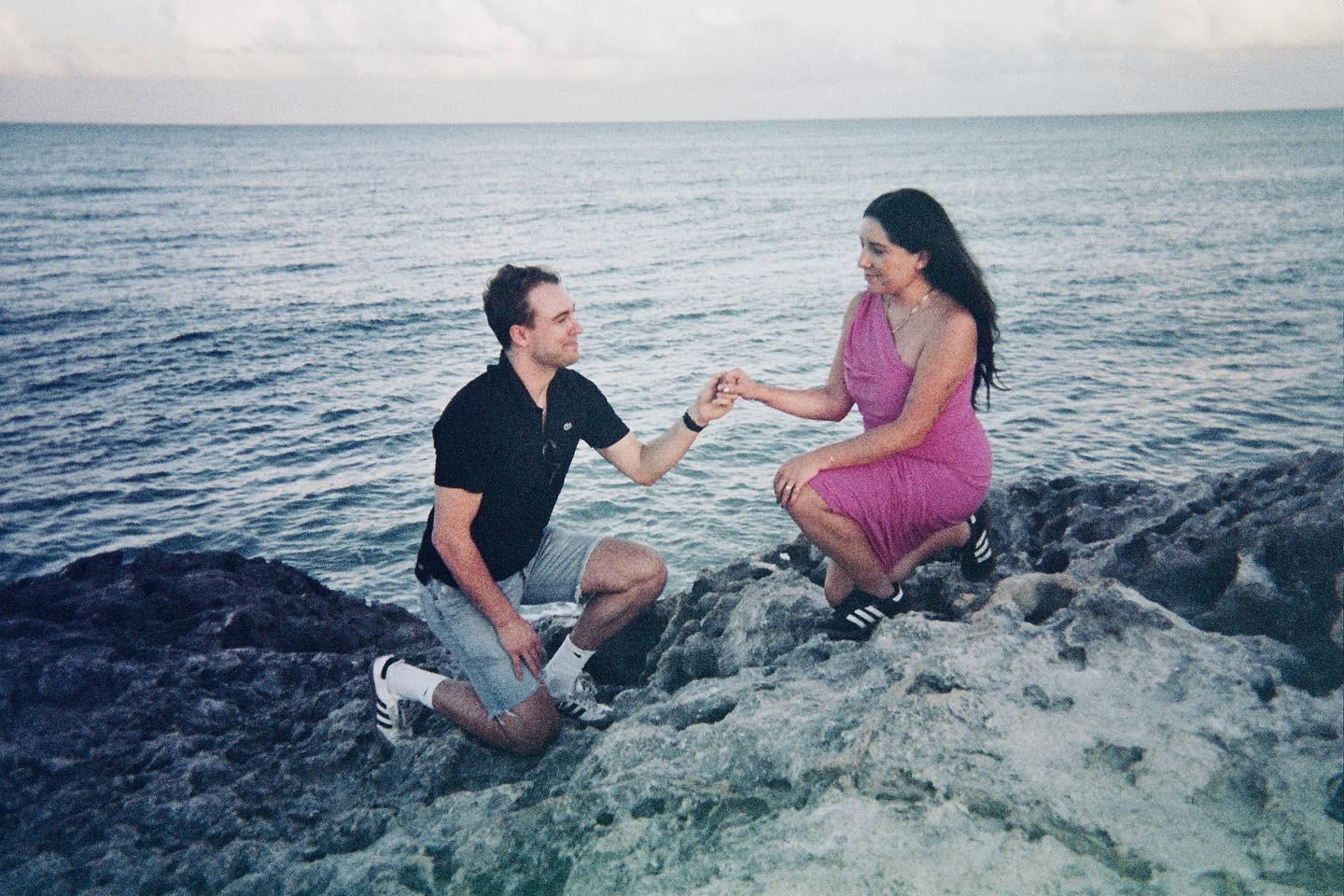 The Wedding Website of Jessica Nora Navarro and Jens Fredrick Hauser