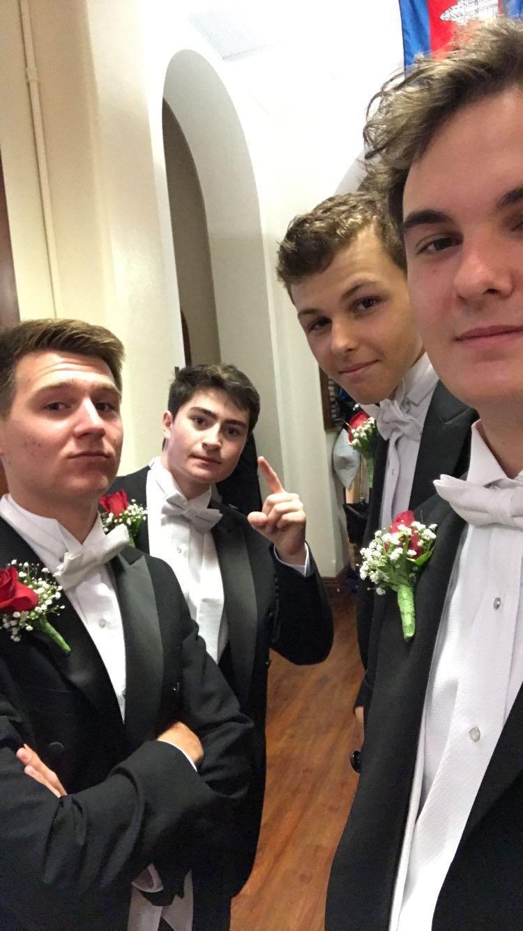 The Wedding Website of Kari Kraus and Carter Fee