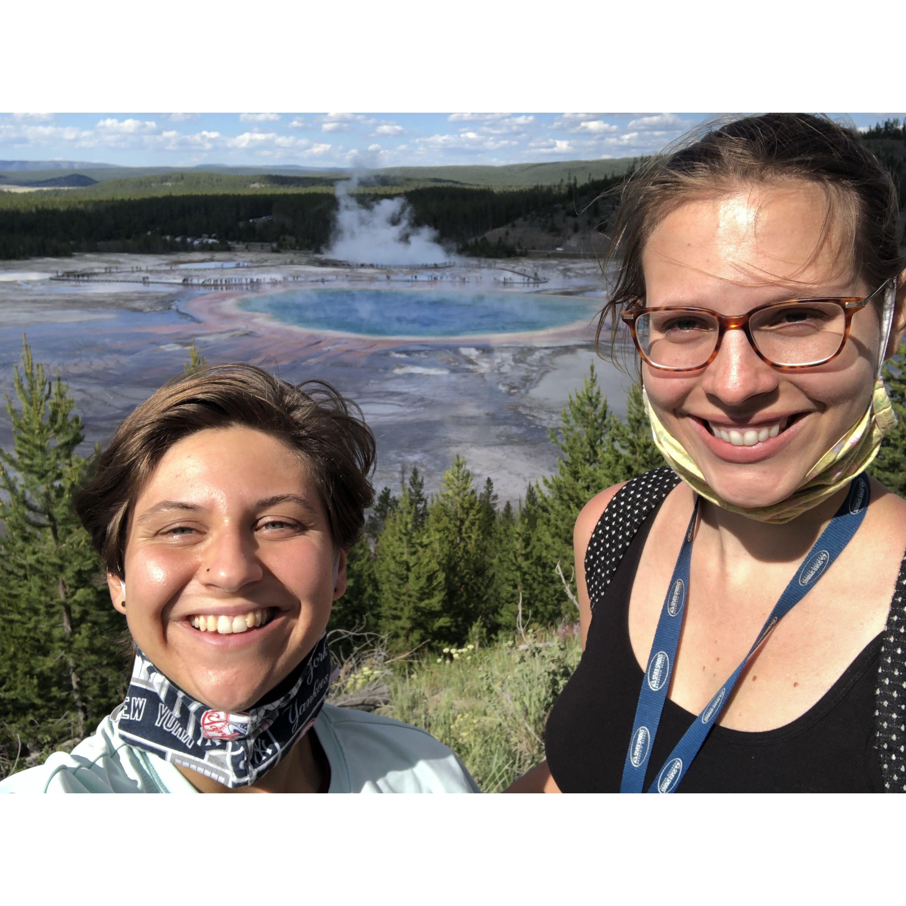 Yellowstone National Park was ammmaazzziiinnnggggg! We can't wait to go back and look at more death acid pools (from a safe distance).