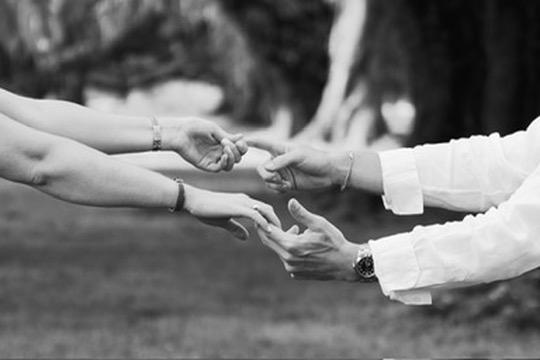 The Wedding Website of Alexandra Pharr and Michael Hembrough