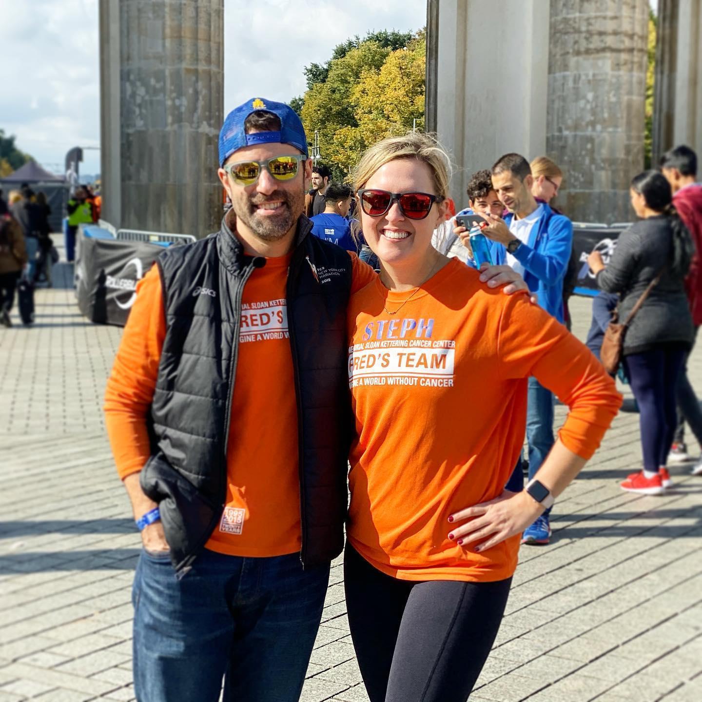 In front of the Brandeburg gate before the Berlin Marathon in 2019.