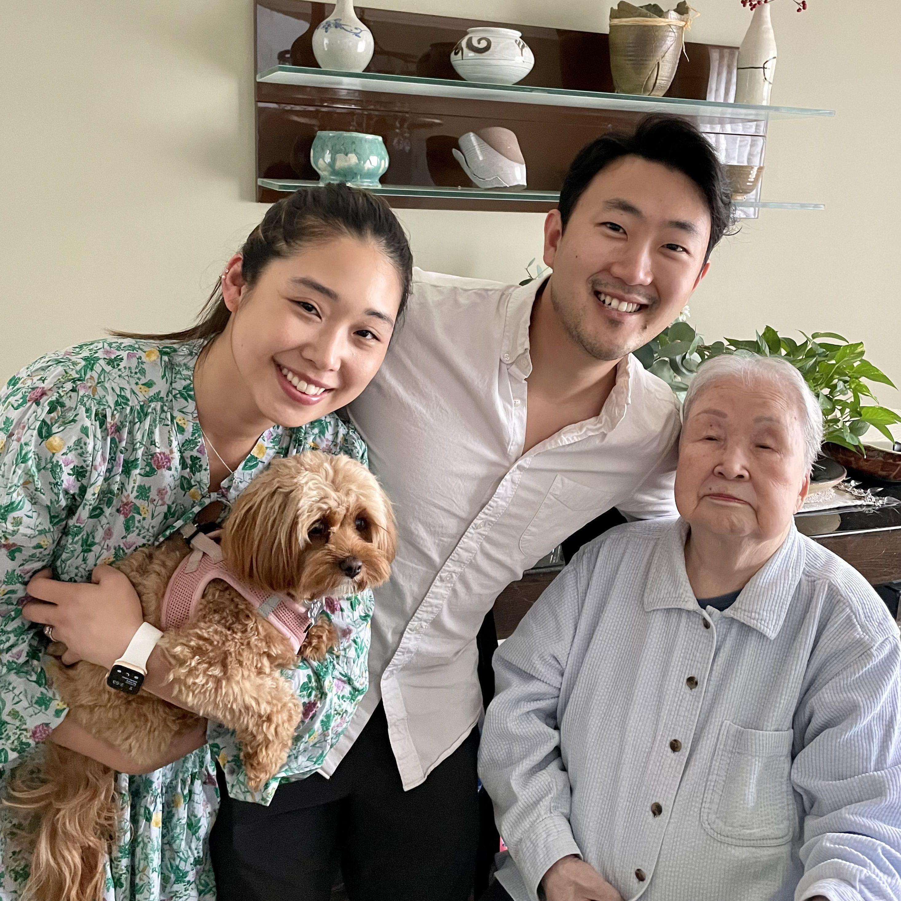 Visiting Peter's 99 year old grandma in Atlanta. (2022)