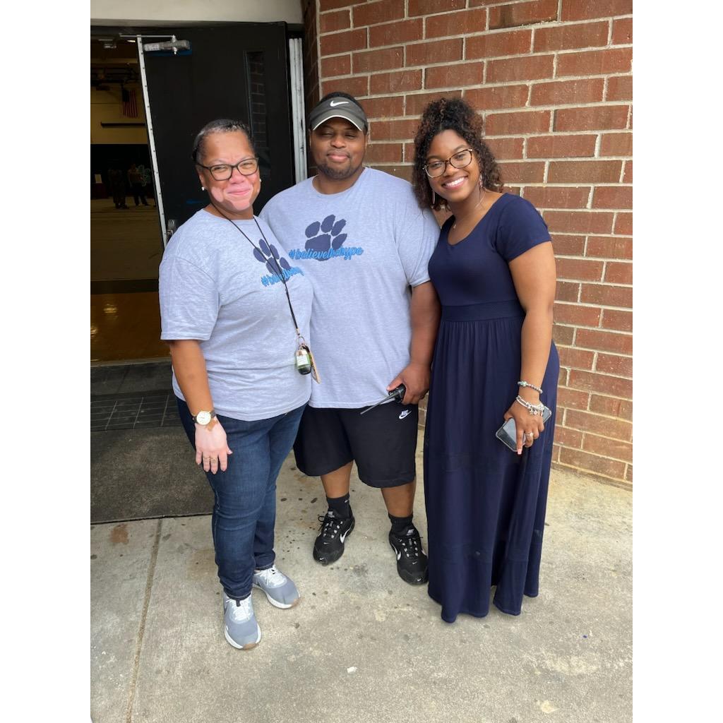 Destini visiting Takisha and Kevin while at work!