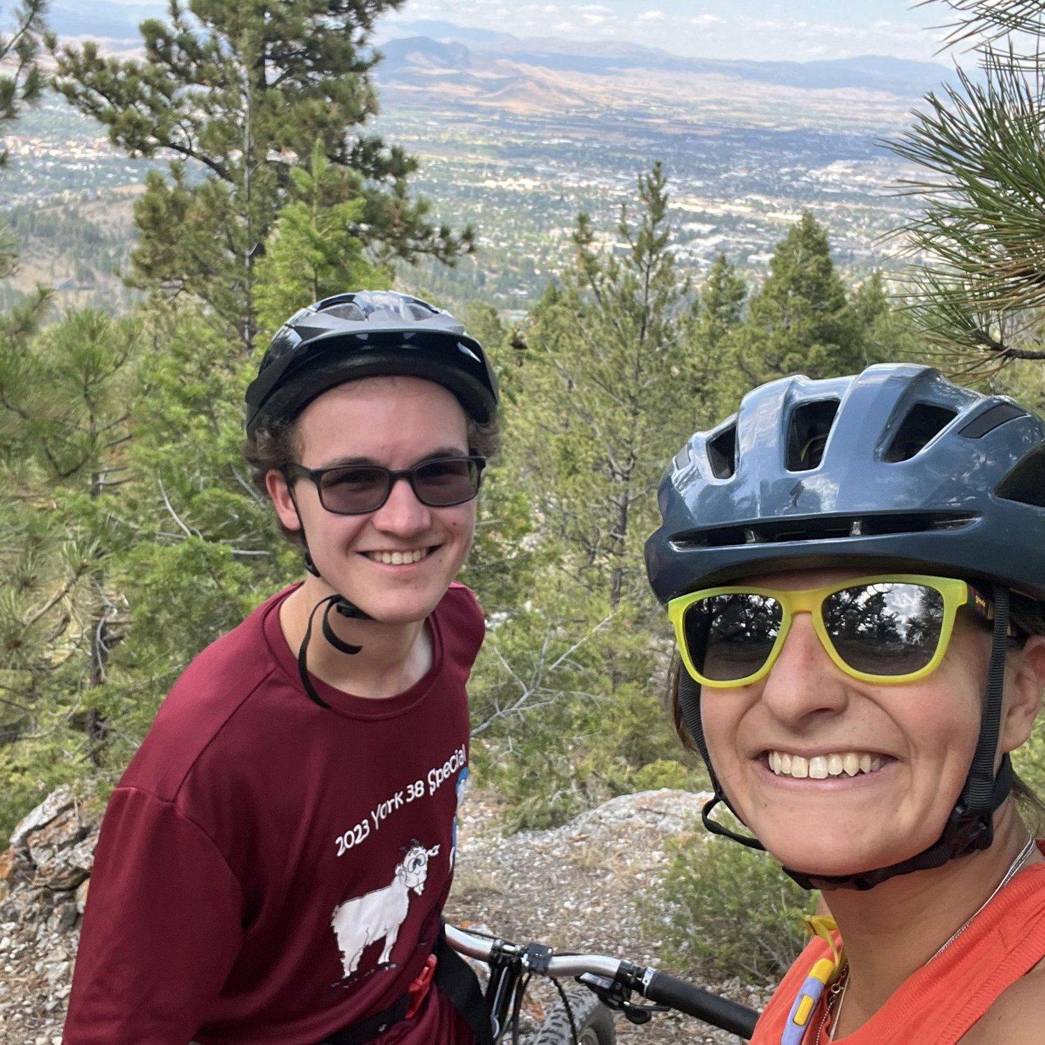 Doing the five ridges. Looks like the first ridge because I still look happy.