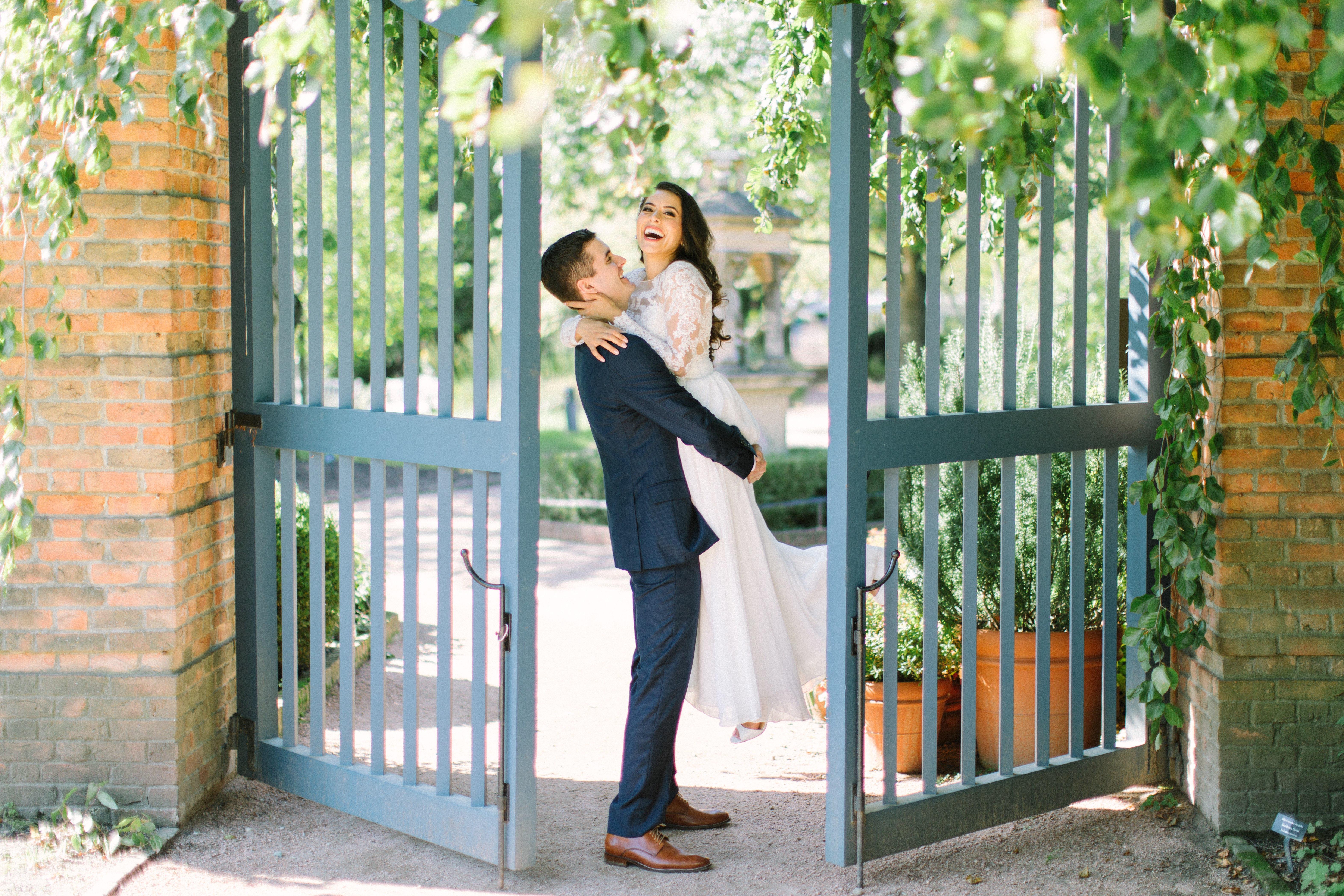 The Wedding Website of Oralia Paola Rivera and Kirk Van Shepard