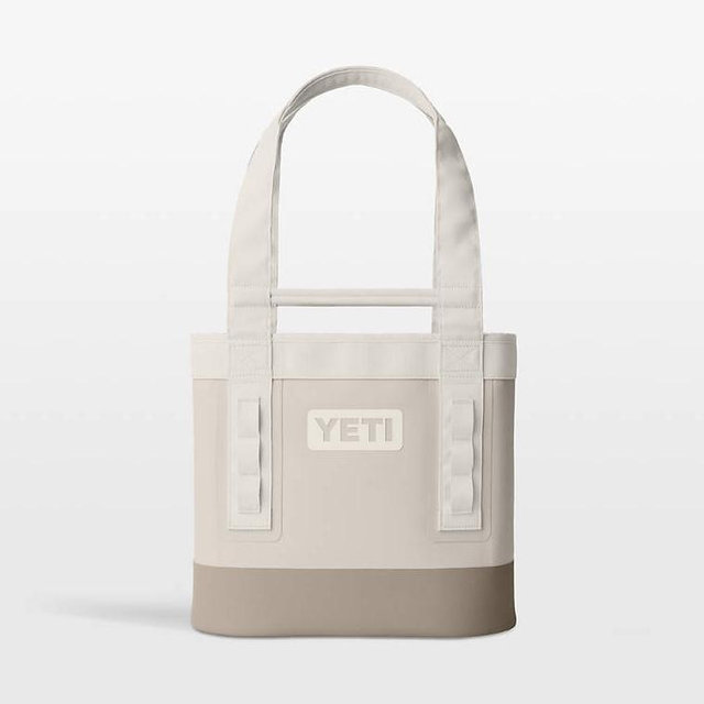 YETI Camino 20 Carryall Cape Taupe