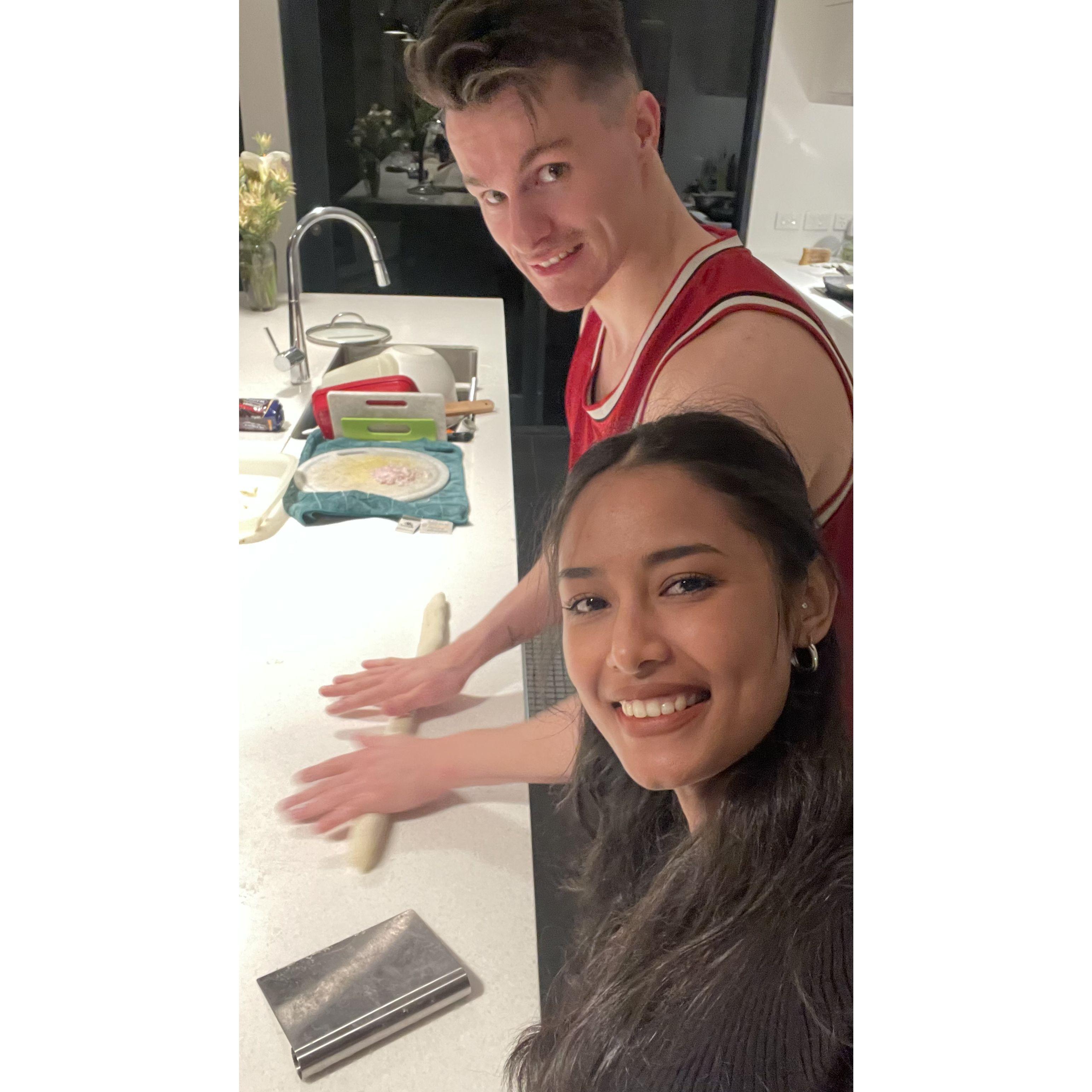 Tyler put his cooking skills to the test to impress Soni—and clearly, it worked like a charm!