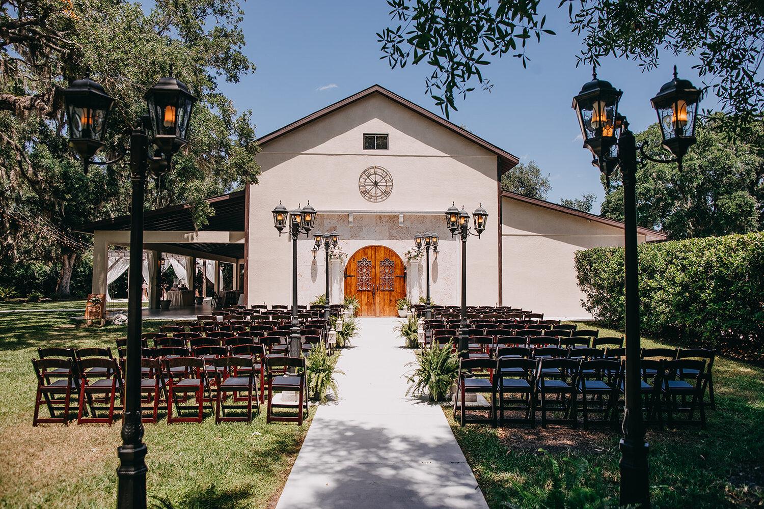 The Wedding Website of Liza Lulay and Chad Martin