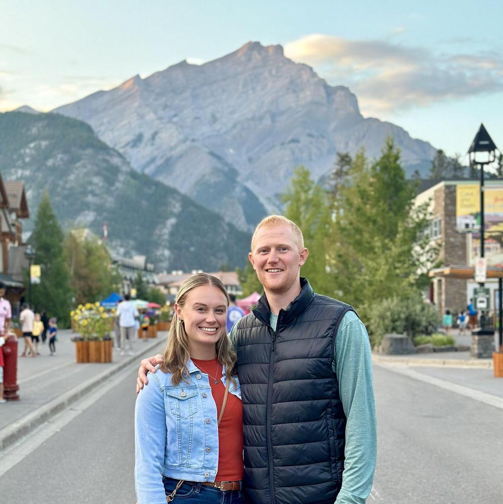 Katie Rice and Chris DeVos' Wedding Website, image size:1000x1001