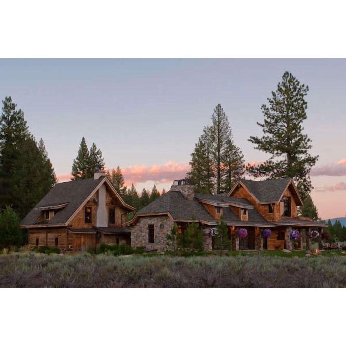 Accommodations: Greenwood Luxury Mansion at Northstar