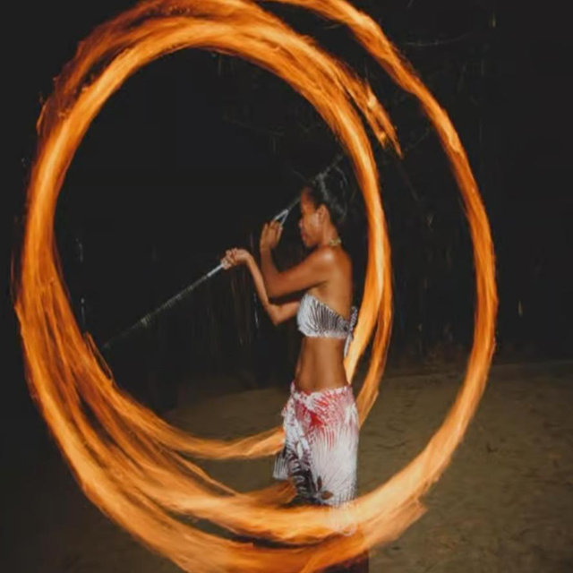Fiji: Cultural Village Evening Tour with Dinner and Show