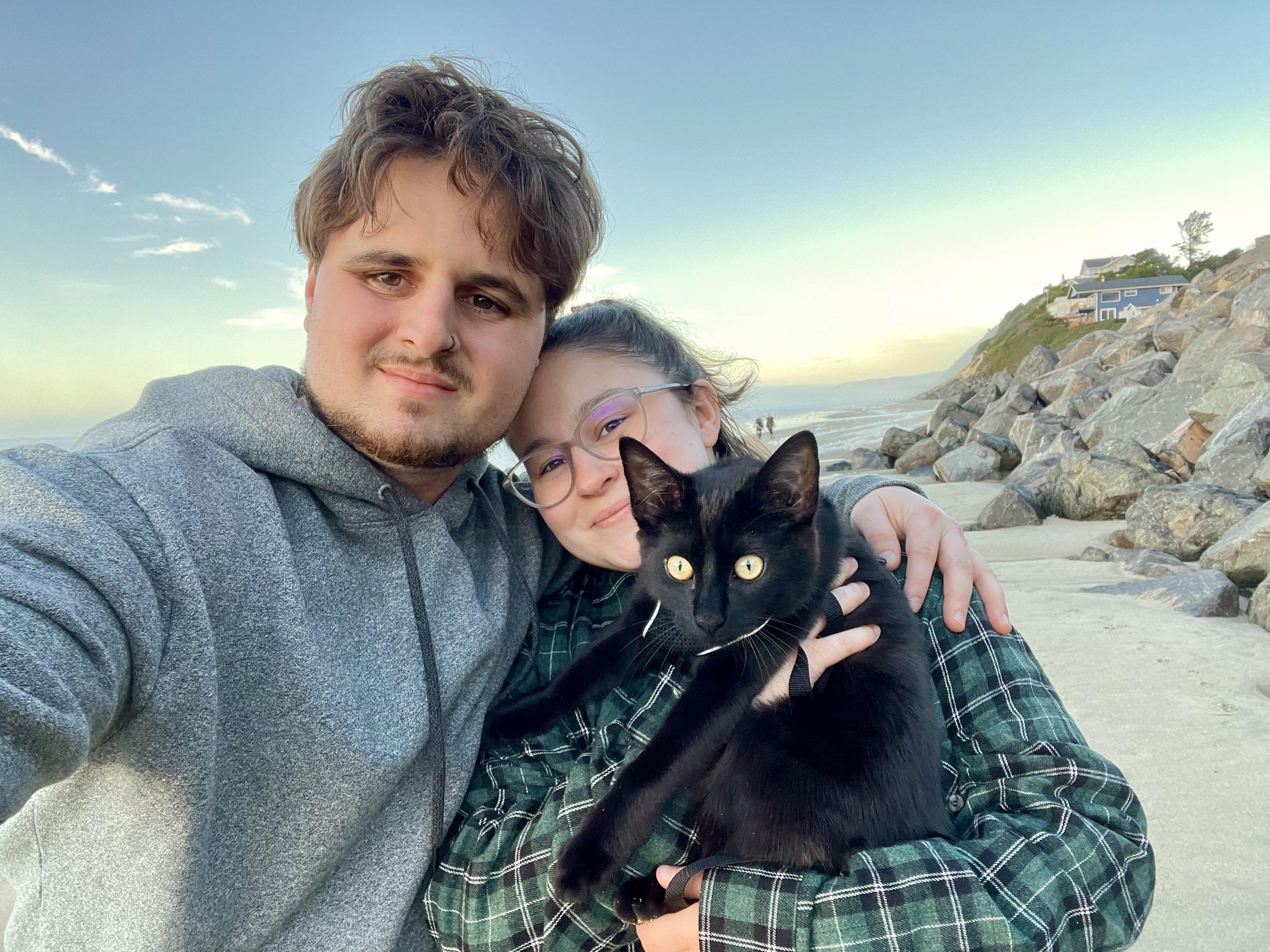 The Wedding Website of Ashley Esch and Darren Weigand