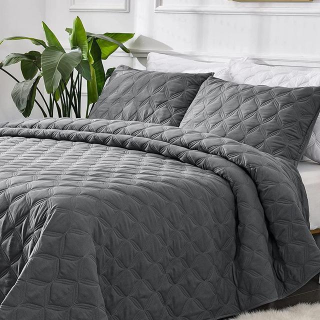 Litanika Queen Size Quilt Set Grey, Full Lightweight Comforter Gray - 3 Pieces Bedspreads & Coverlets Bedding Cover All Season Use Bed Decor (1 Quilt, 2 Pillowcases)