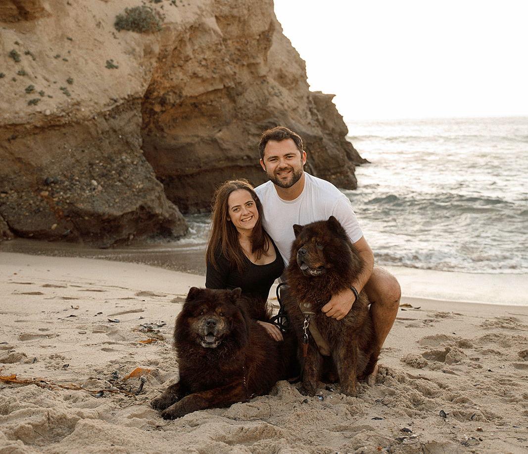 The Wedding Website of Amanda Buch and Mo Kreitenberg