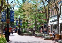 Pearl Street Mall