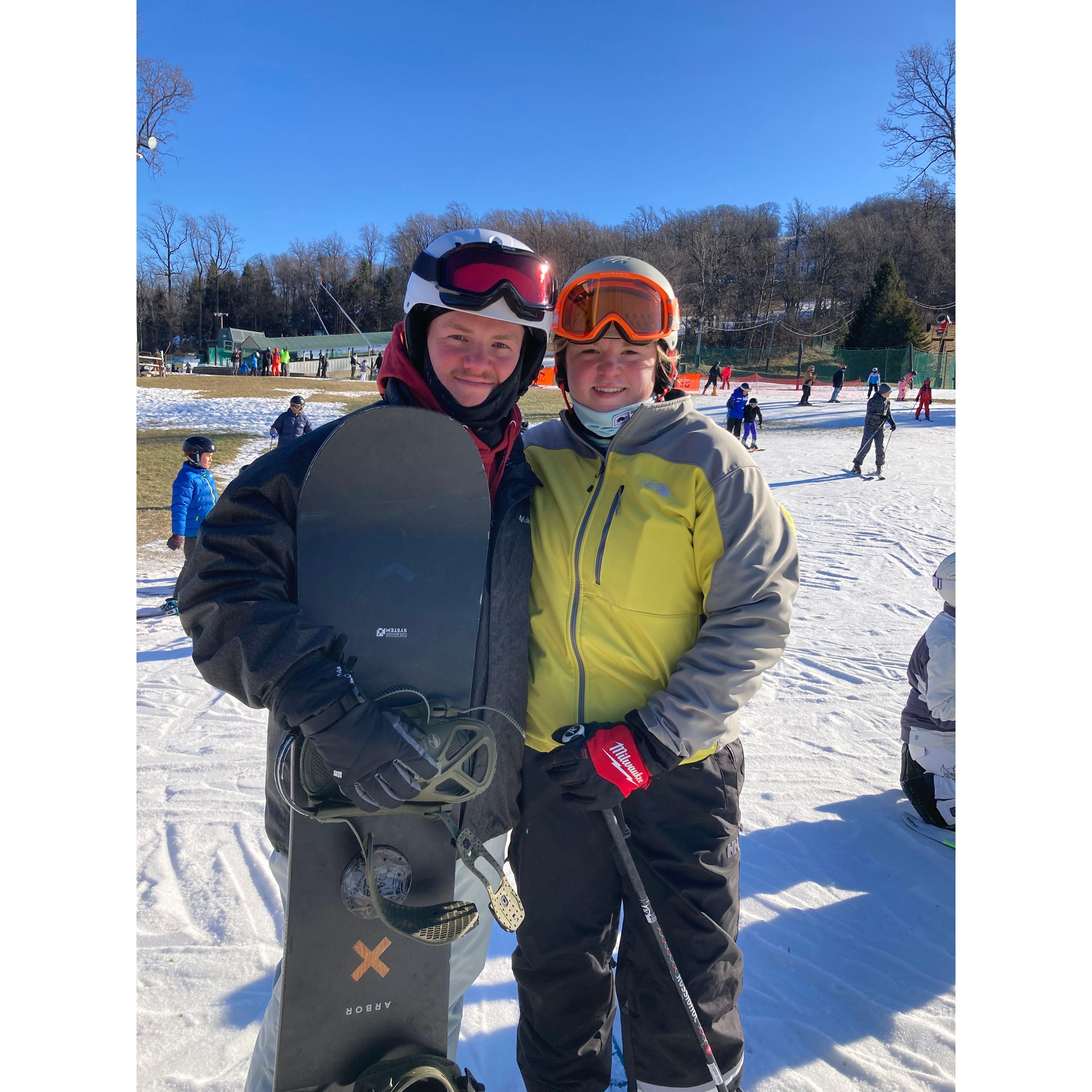 Lex taught Brandon how ski