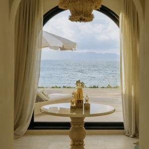 Mini Moon Anguilla Massages