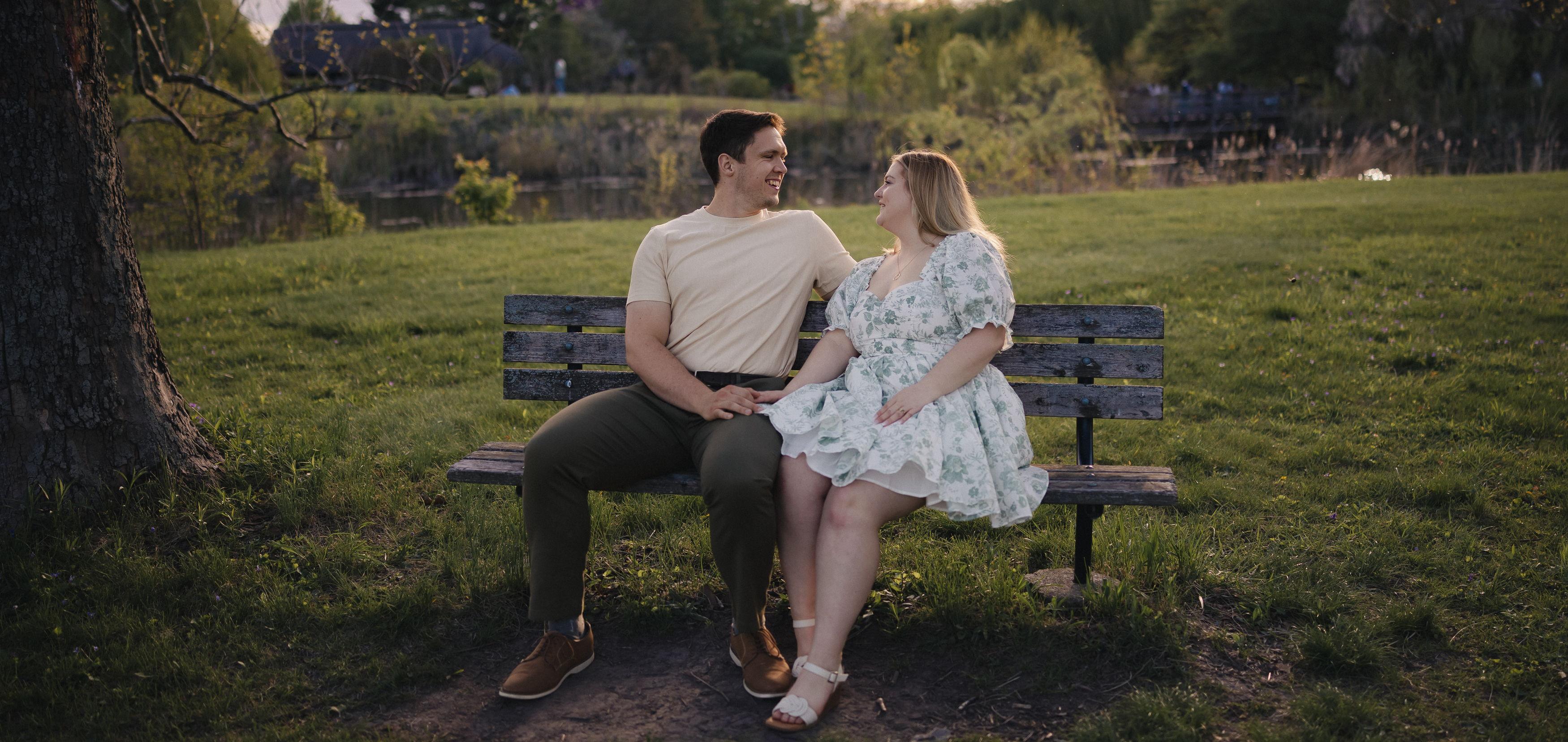 The Wedding Website of Lexie Mohr and Daniel Renshaw