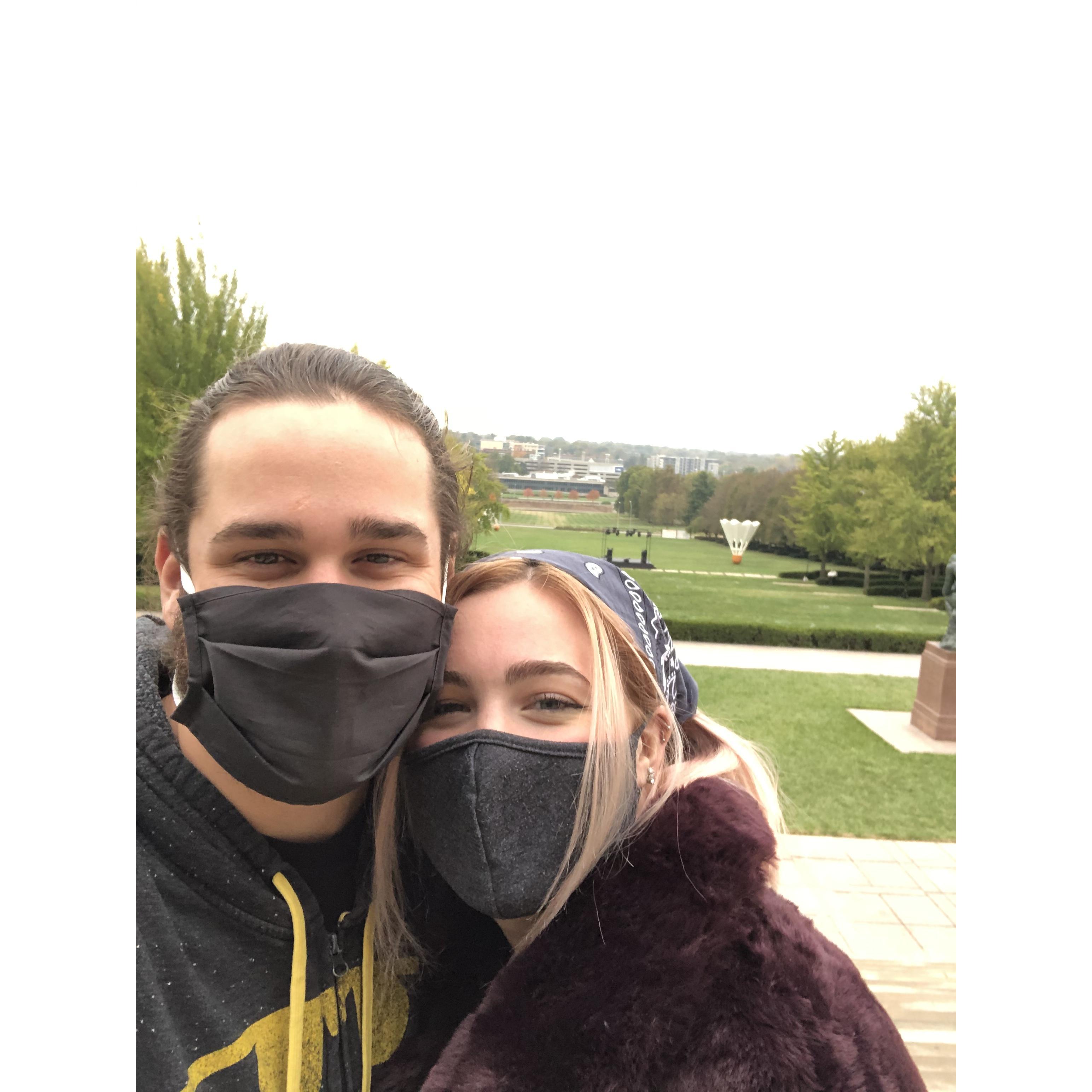 ‘Rona date to the art museum.